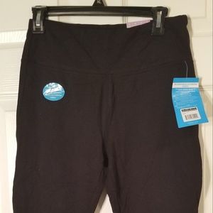 Marika workout capris